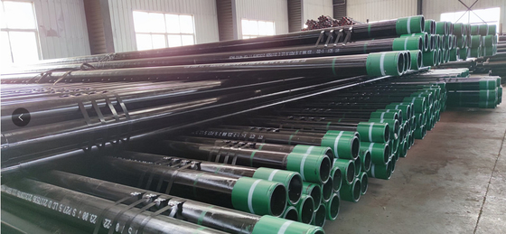 J55 API 5CT حفر غلاف الأنابيب 4 1/2 "- 20" معدات حقول النفط