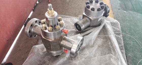 صمام لوحة يدوية لحفر حقول النفط صمام مشعب رأس البئر 2-1 / 16 بوصة ضغط 10000PSI