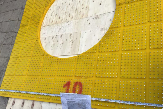 37 1/2 بوصة مضادة للانزلاق مضادة للانزلاق طاولة دوارة اللون الأصفر 2200MM * 1800MM مضادة للحفر في حقول النفط